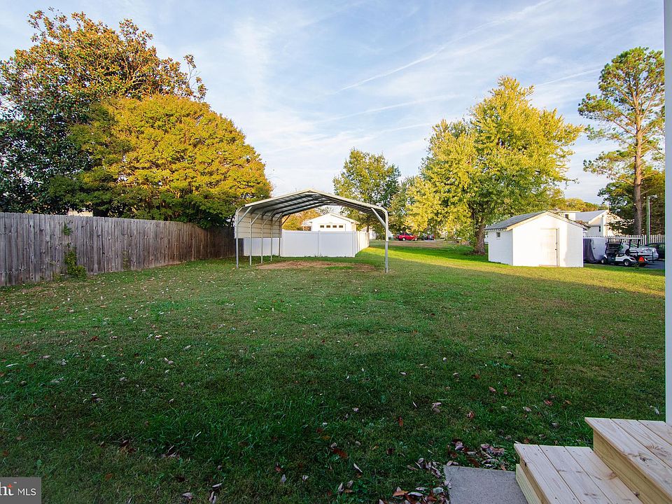 204 Monroe Bay Ave, Colonial Beach, VA 22443 Zillow