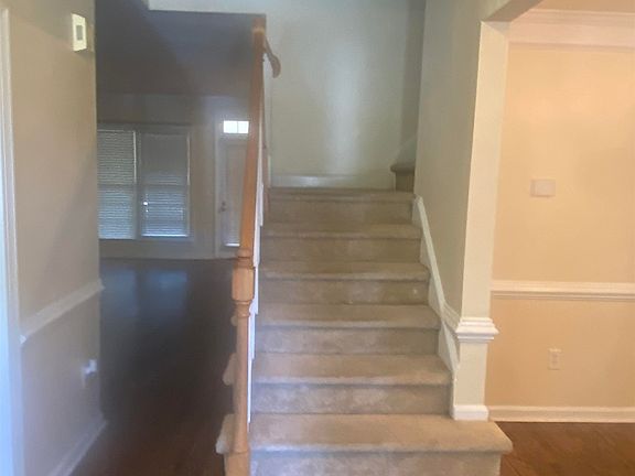 3rd image of 7 Angel Wing Ct