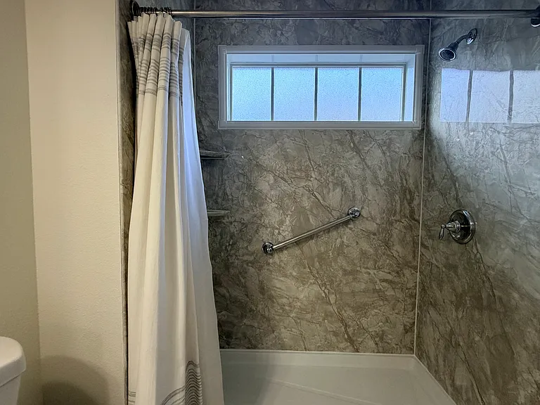 4212 Bismarck Palm Dr — Photo 35