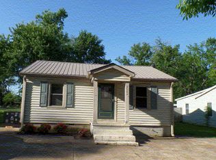 2502 McDearmon Ave, Humboldt, TN 38343