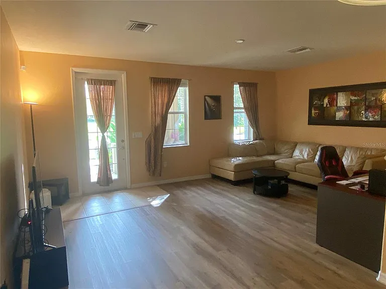 3870 82nd Avenue Cir E #104 — Photo 8