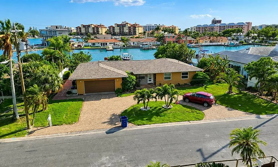 5412 Leilani Dr