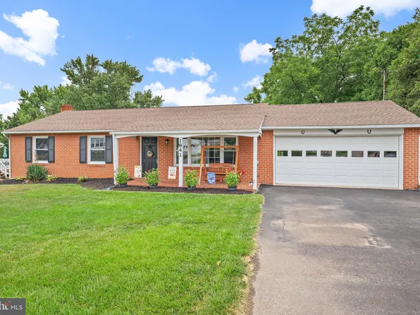1841 Powder Mill Rd, York, PA 17402