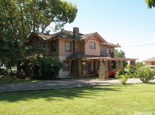 5637 River Rd, Oakdale, CA 95361