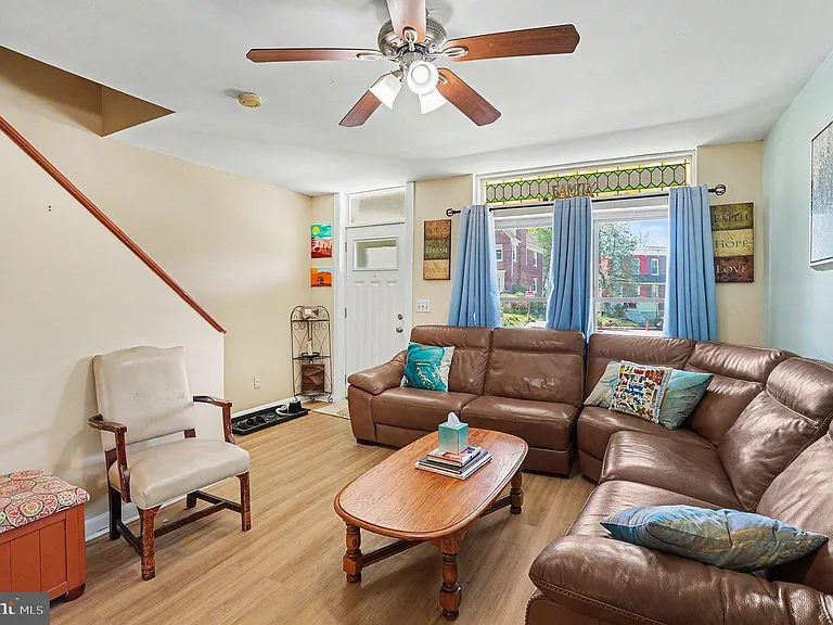 3809 Ellerslie Ave — Photo 3