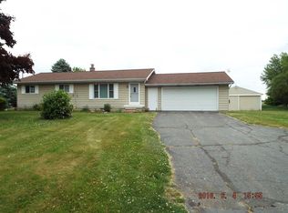 199 E Scofield Rd, Leslie, MI 49251