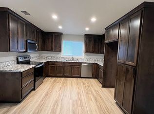 256 Park Ave, Yuba City, CA 95991