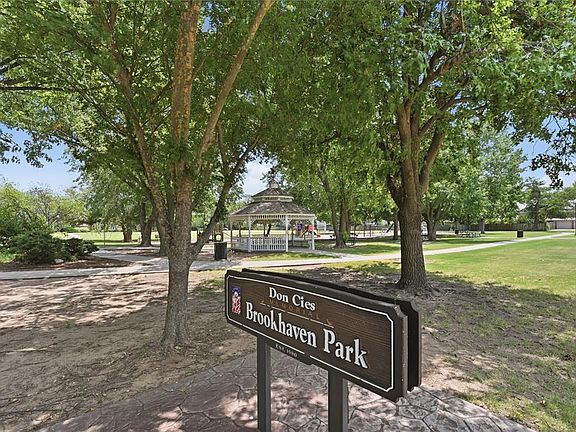 3rd image of 1814 Brookhaven Blvd