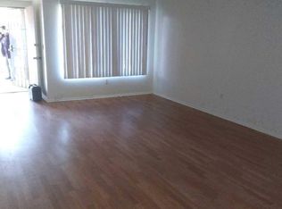 2065 S Jetty Dr APT 3, Anaheim, CA 92802