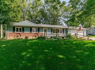 8431 Royalhaven Dr, North Royalton, OH 44133