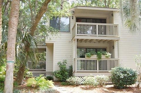 1st image of 83 Forest Gdns