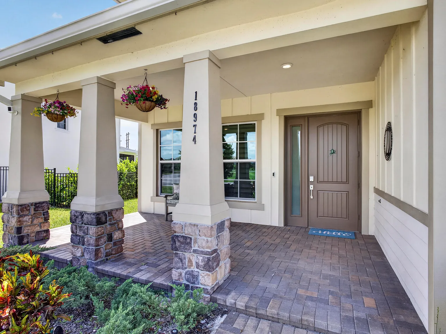 5 bed, 4.5 bath, 3662 sqft, $7,500 — Photo 3