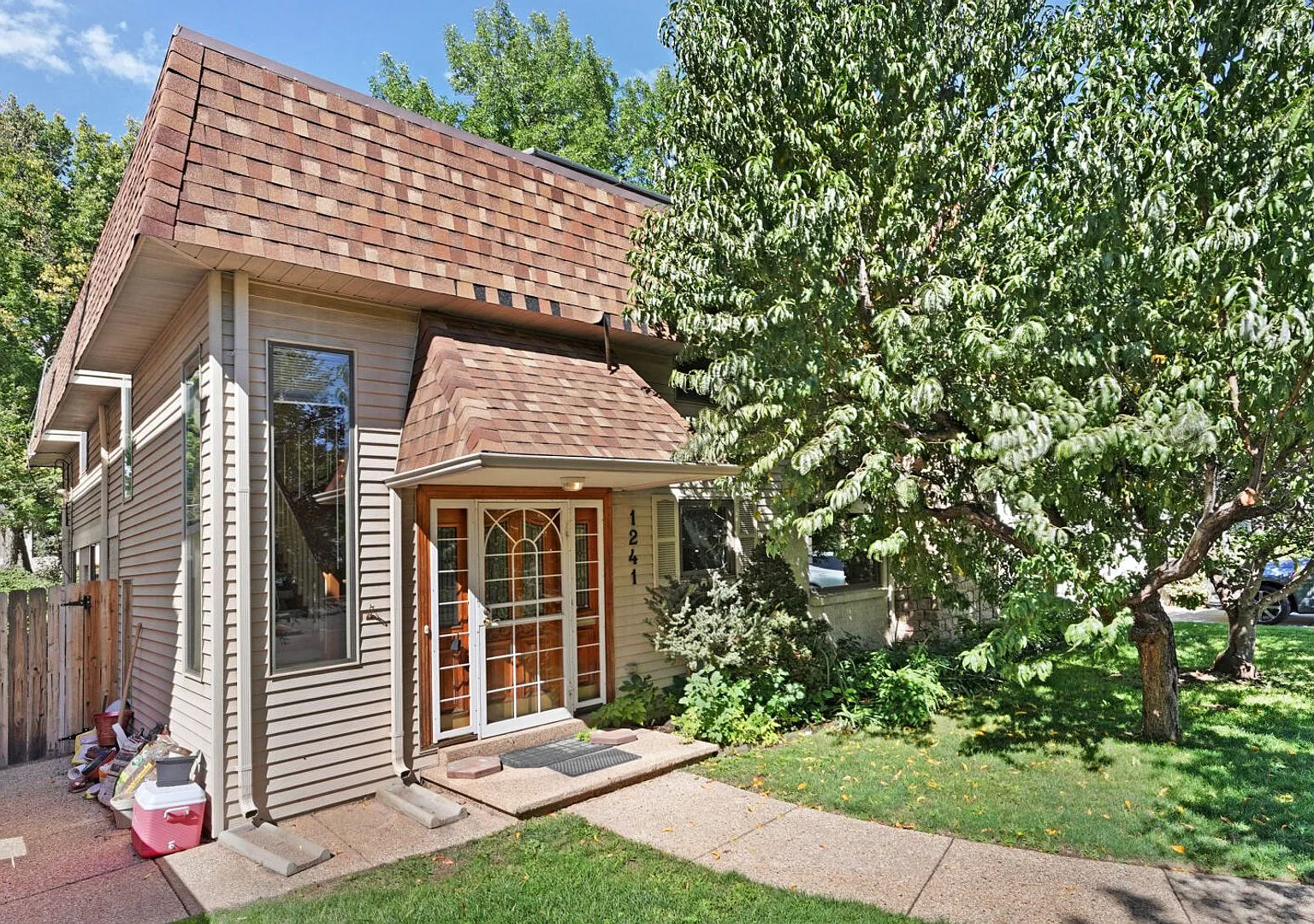 Beautifully Refreshed Montclair Home with Character, Style & Exceptional Living Spaces!! — Photo 1