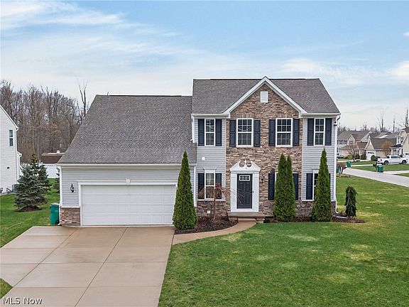 3rd image of 8364 Orchard Rd