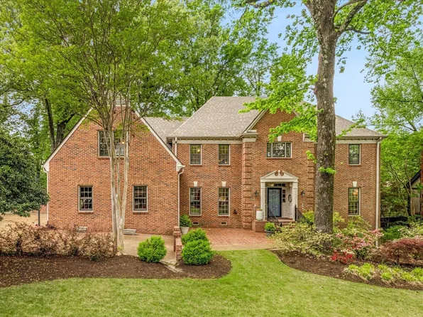 1873 Brooksedge Dr, Germantown, TN 38138