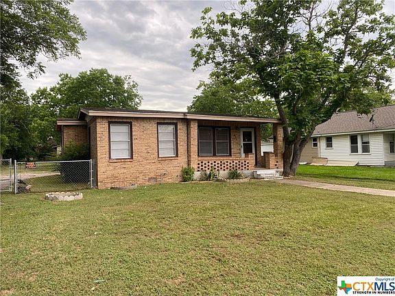 2nd image of 408 S Texana St