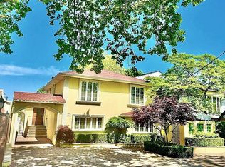 362 Mayfair Dr S, Brooklyn, NY 11234