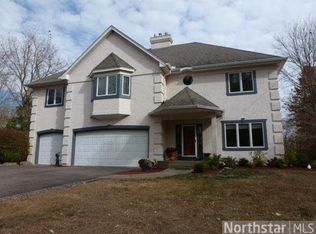 3219 Lake Shore Blvd, Minnetonka, MN 55345