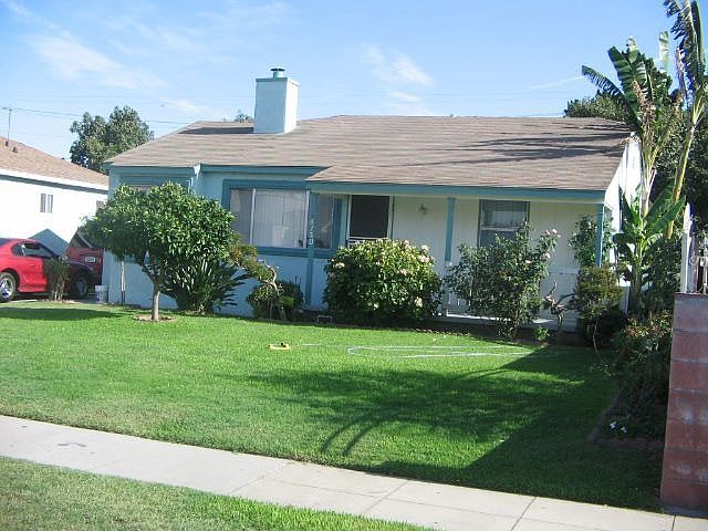 2nd image of 5730 Taft Ave