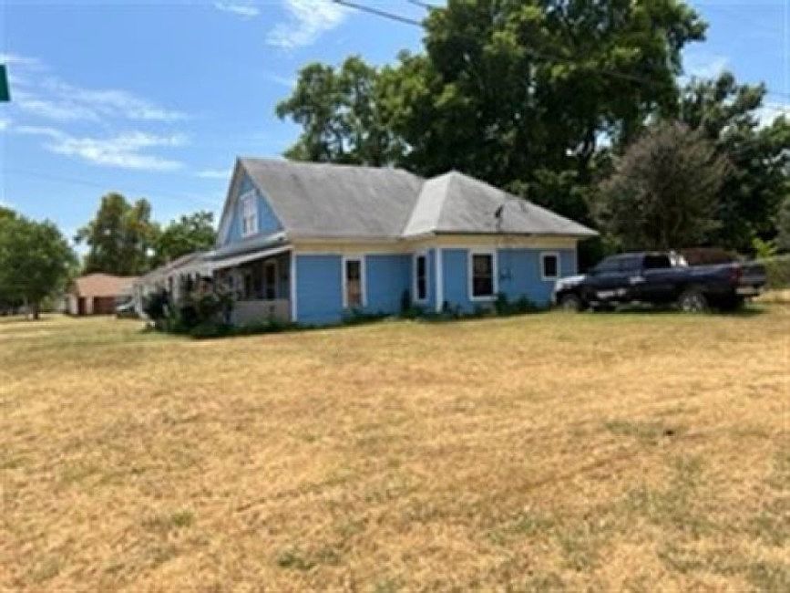 317 Burney St, Colbert, OK 74733 Zillow