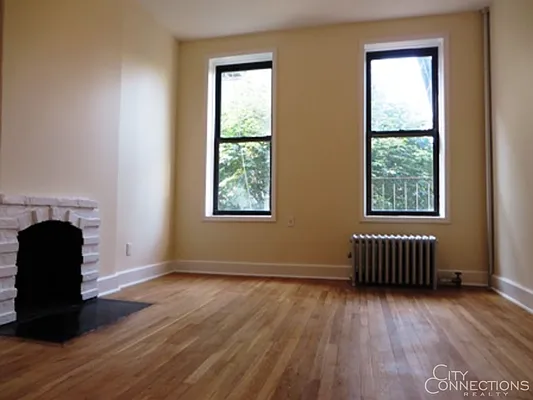 Rented by City Connections Realty | media 21