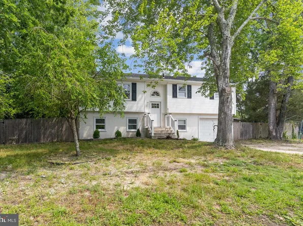 217 3rd Ave, Tuckerton, NJ 08087
