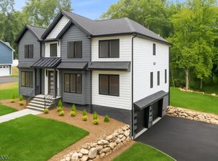 11 Eagles Nest Ter, West Milford Twp., NJ 07480