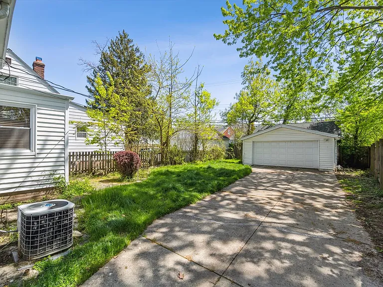 4016 Bayard Rd — Photo 24