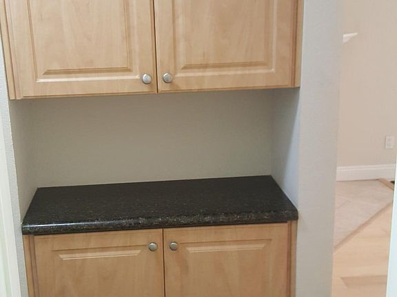 4th image of 4675 Ohio St Unit 4