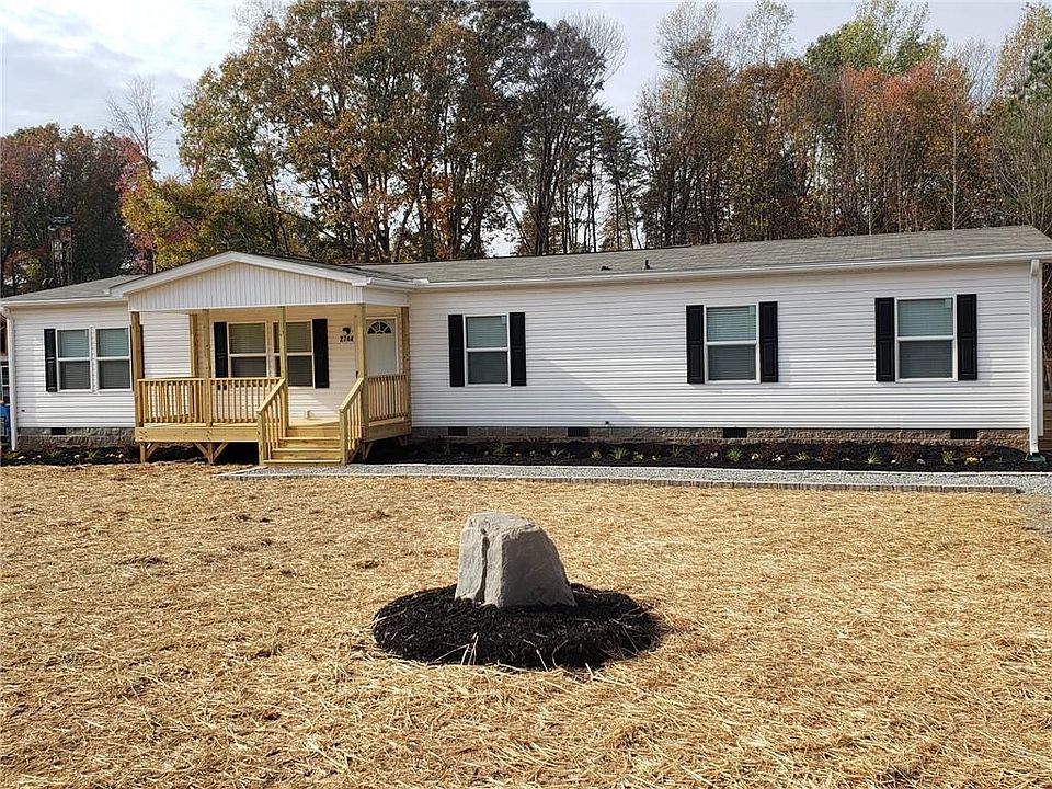 1st image of 2744 Hodges Dairy Rd