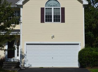 14 Meena Dr, Worcester, MA 01603