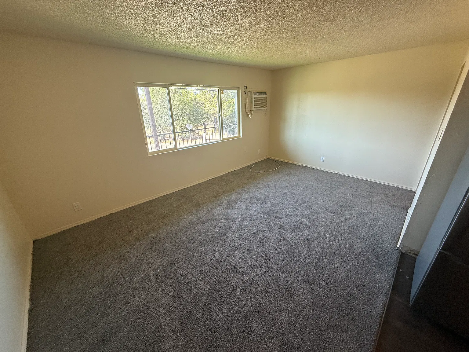 2 bed, $1,450 — Photo 2