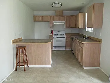1630 W Melanie Ave #1