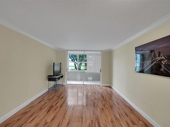 4th image of 8500 Sunrise Lakes Boulevard #105