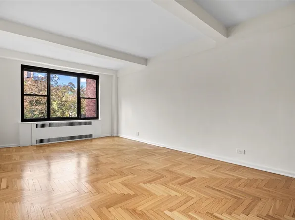 65 Park Terrace East image 1 of 16