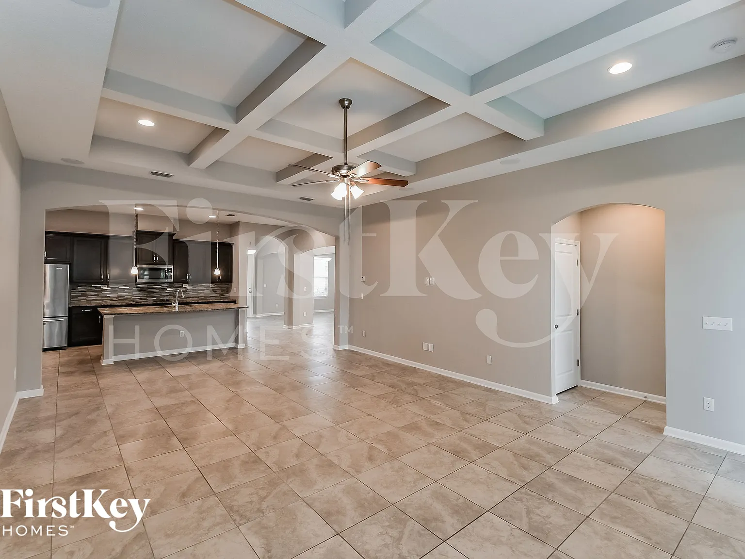 4 bed, 2.5 bath, 2515 sqft, $2,950 — Photo 4
