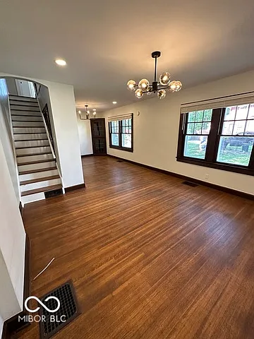5807 Lowell Ave #5805 — Photo 9