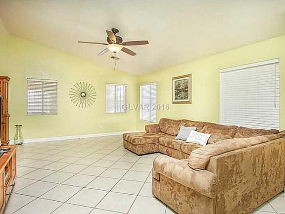 3rd image of 2917 Prestonwood St