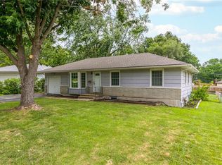 8303 Booth Ave, Raytown, MO 64138