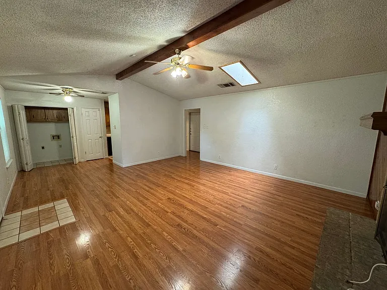 1803 Fairway Dr — Photo 5