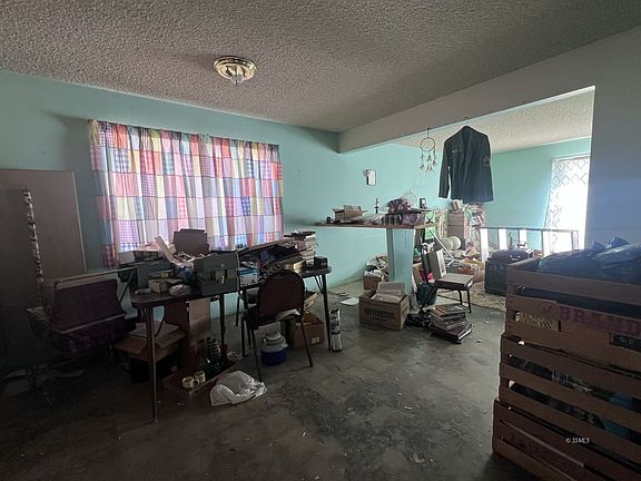 5th image of 409 Perdew Ave