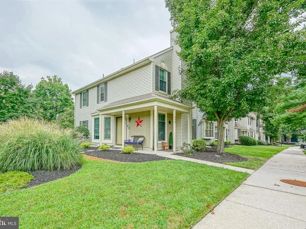 640 Foxton Ct, Mantua, NJ 08051