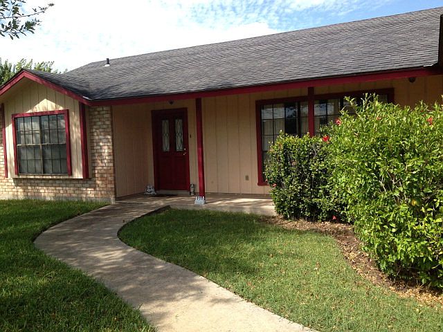1st image of 5217 Clearview Dr