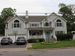 1585 Argyle Rd, Wantagh, NY 11793