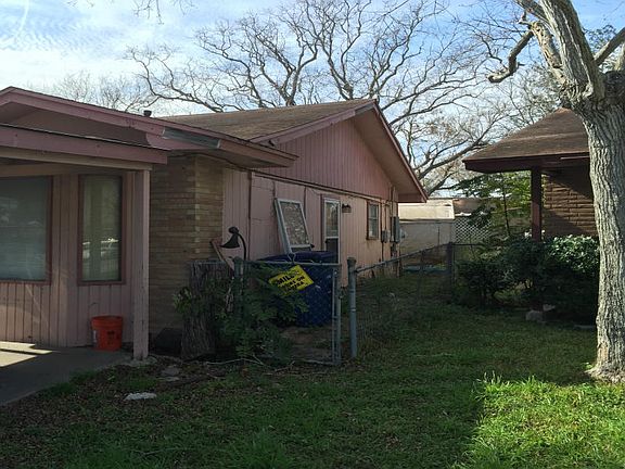 4th image of 4921 Pels Ave