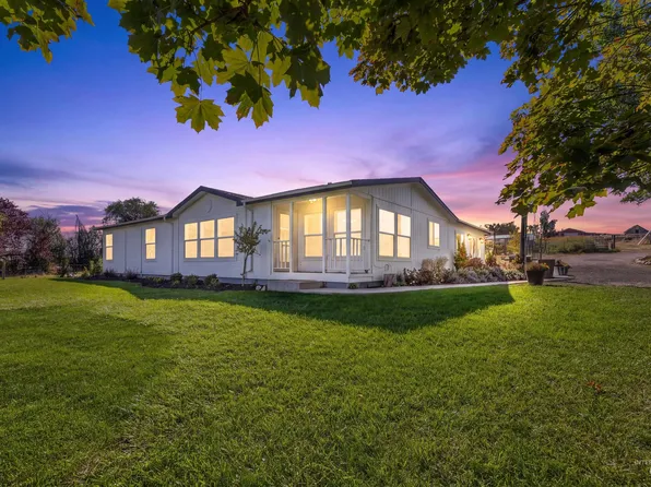 19563 Upper Pleasant Ridge Rd, Caldwell, ID 83607