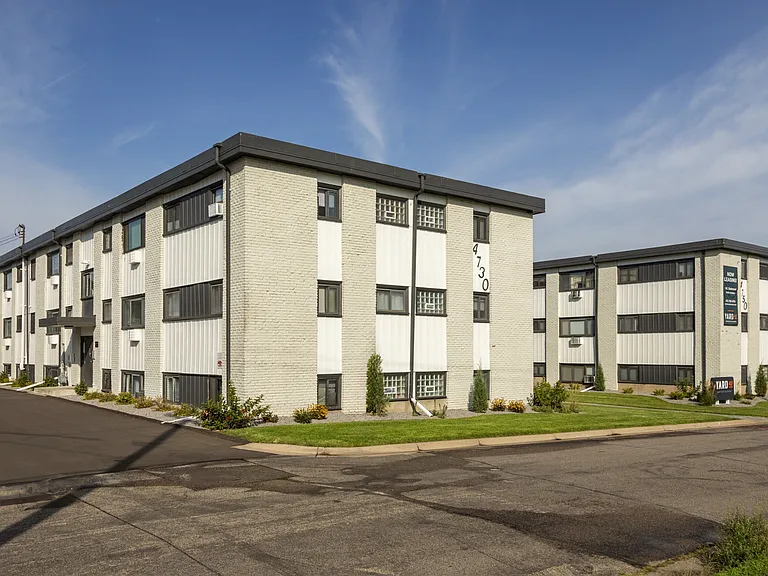 4750 Central Ave NE #30 — Photo 45