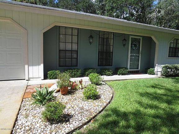 2nd image of 15 Brookside Cir