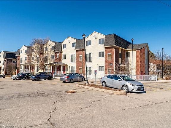 2nd image of 456 Janefield Ave #113