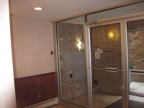 3rd image of 12320 82nd Ave APT 3A